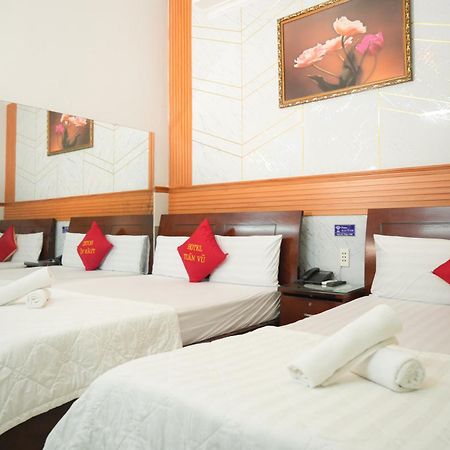 Khach San Tuan Vu Hotel Ho Chi Minh City Exterior photo